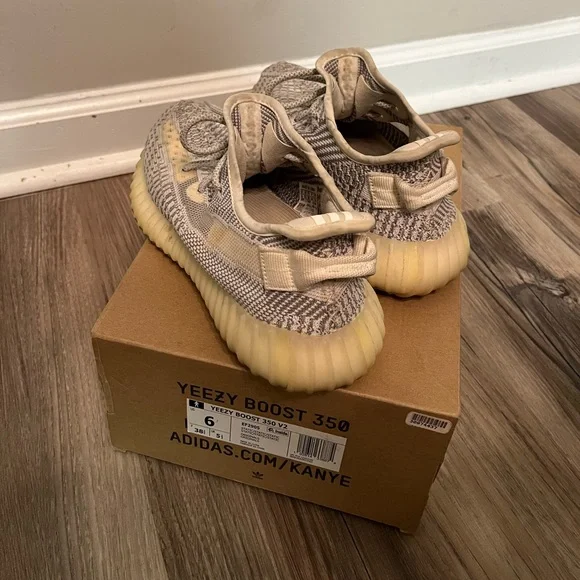 Adidas yeezy boost 350 - Picture 3 of 4